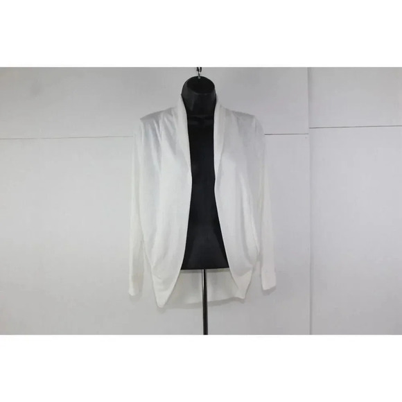 URBAN KIDS white shaw size (10/12) - Picture 1 of 6